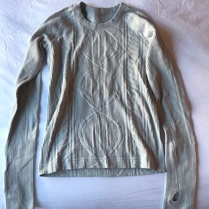 Lululemon Long sleeved